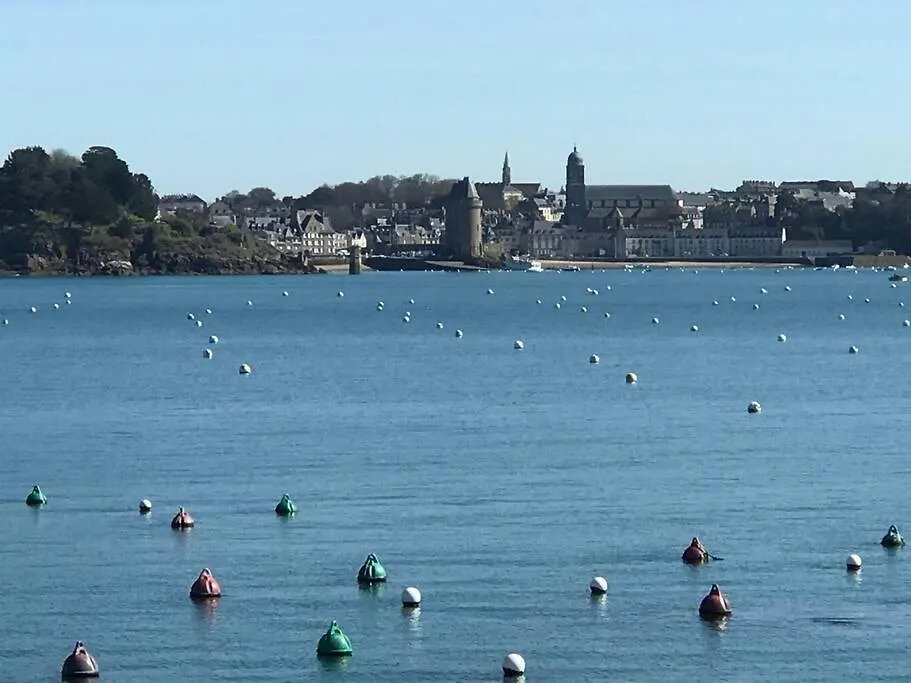 Appartement Cosy 4 Personnes Vue Mer Dinard Centre Francie